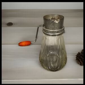 Vintage Glass Jar Nutmeg Grinder — Hand Crank Spice Grater — Primitive Farmhouse